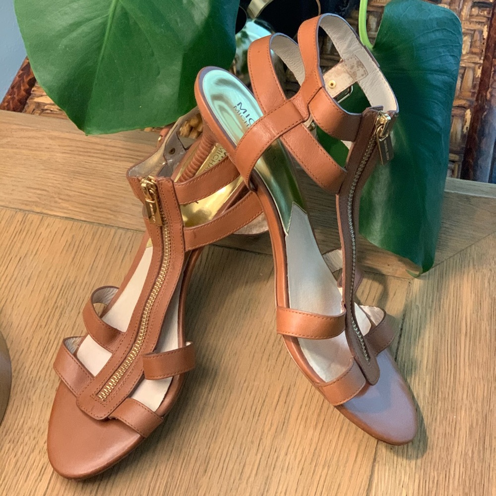 BOGO FREE Michael Kors | Tan Strappy Zipper Heel